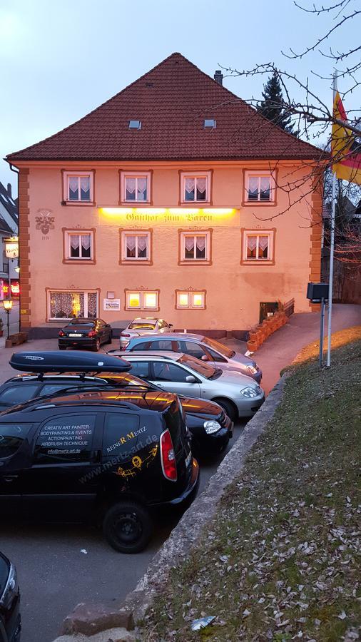 Schwarzwaldgasthof Baeren Titisee-Neustadt Exterior photo