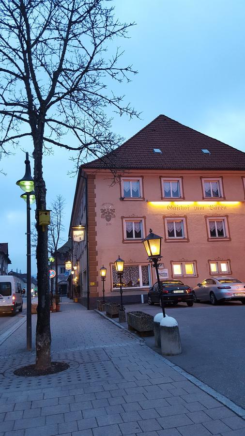 Schwarzwaldgasthof Baeren Titisee-Neustadt Exterior photo